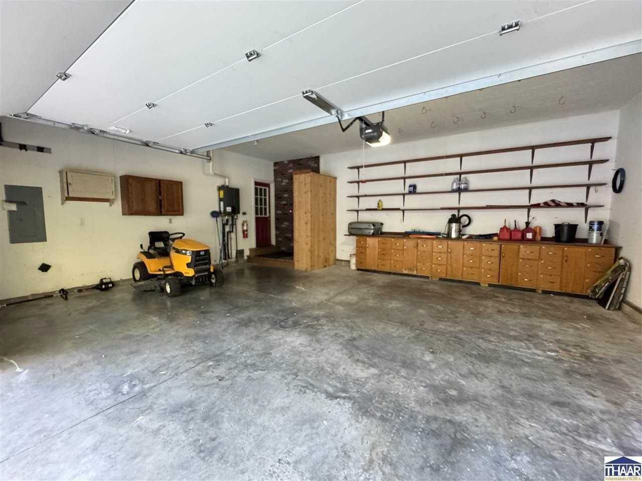 8080 E Red Fox Ave - Photo 7 of 32