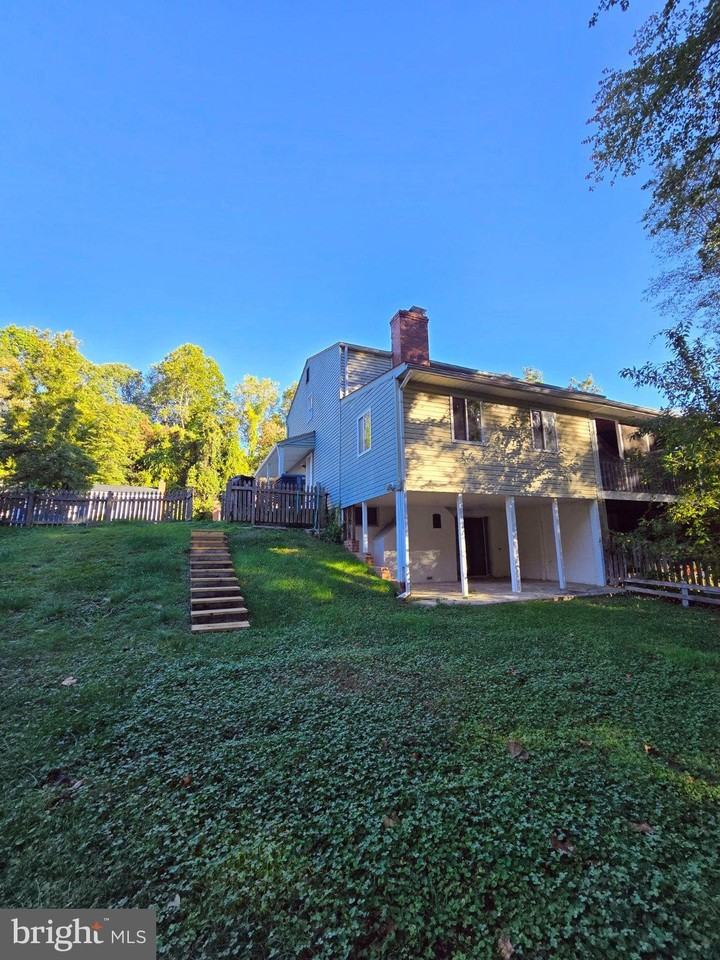 425 Blossom Tree Ct - Photo 3 of 24