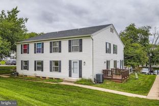 31 Ewing Dr #C - Photo 1 of 1