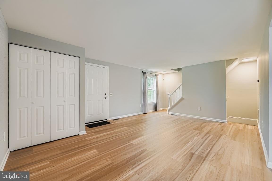 31 Ewing Dr #C - Photo 5 of 28