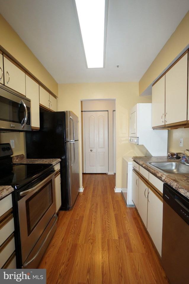 8360 Montgomery Run Rd #K - Photo 4 of 23