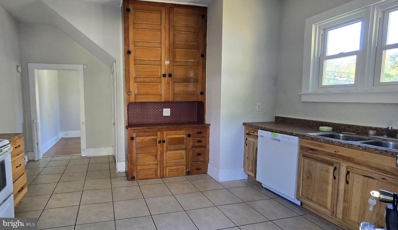 20668 Beaver Creek Rd - Photo 4 of 27