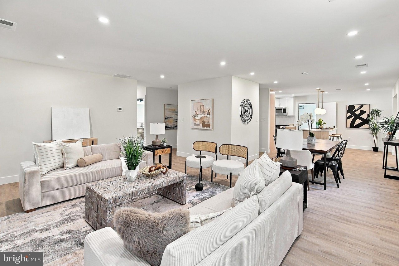 49 Bonnie Ln - Photo 5 of 25