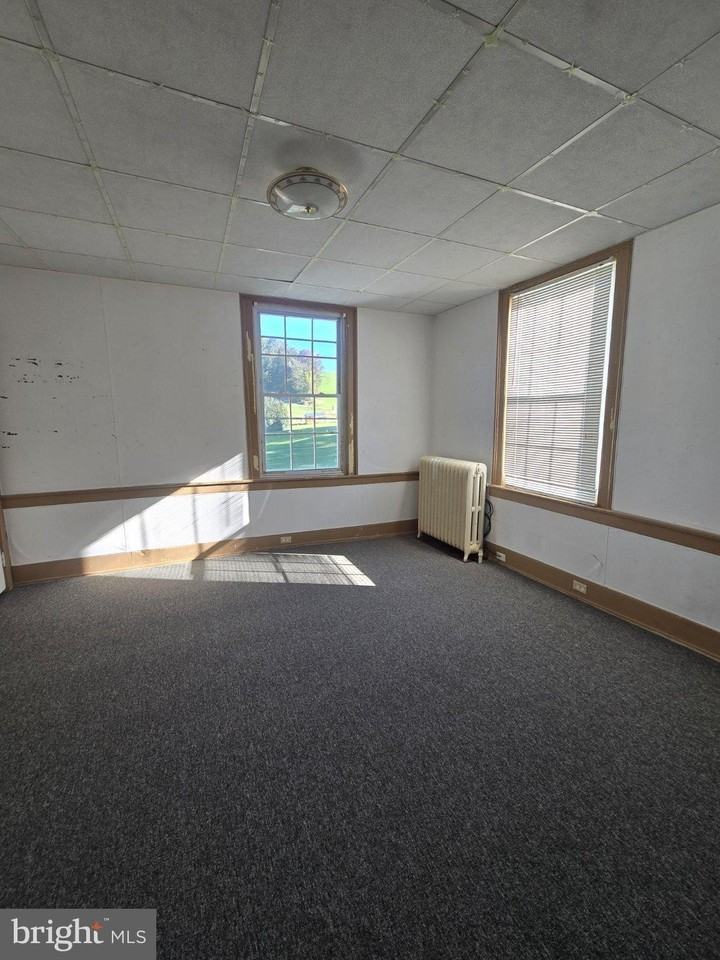 1291 W Penn Ave - Photo 3 of 6