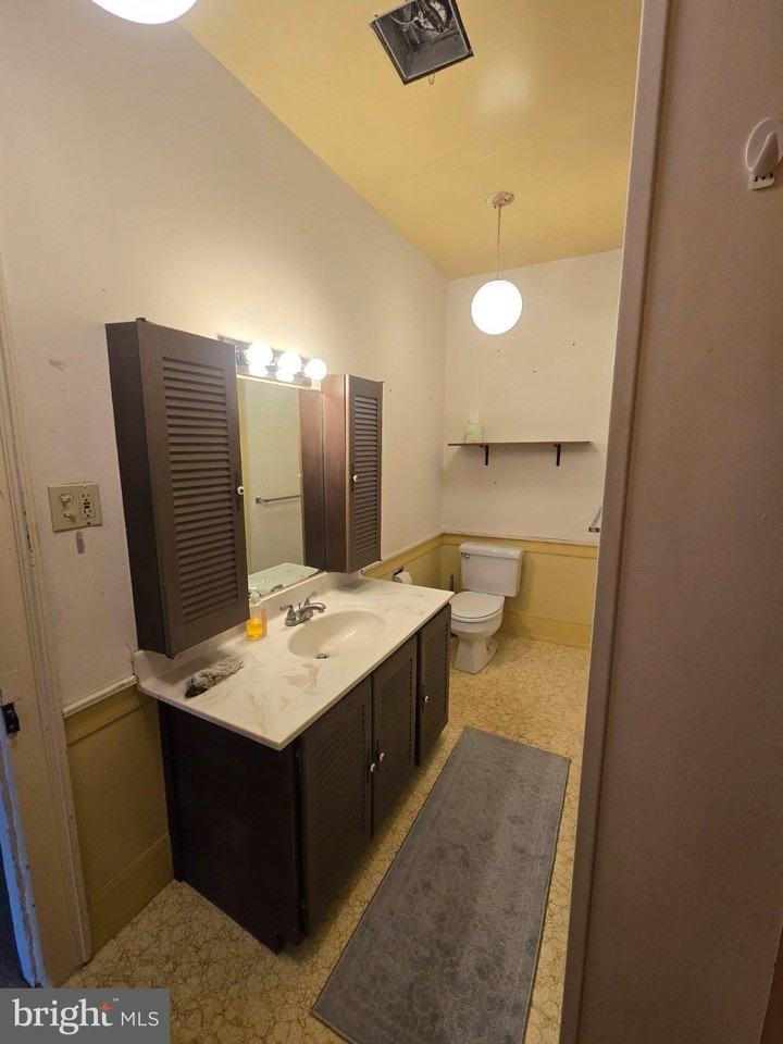 1291 W Penn Ave - Photo 6 of 6