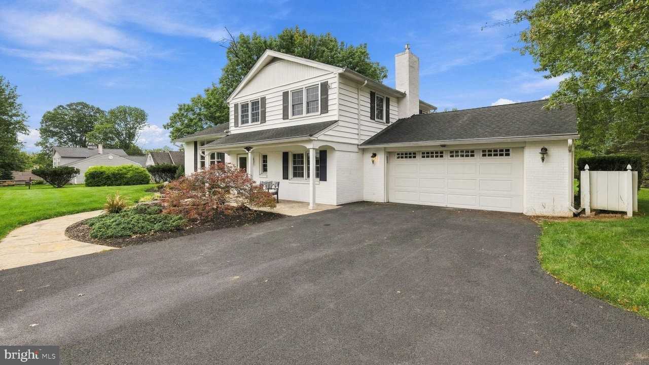 3632 Bristol Rd - Photo 5 of 38