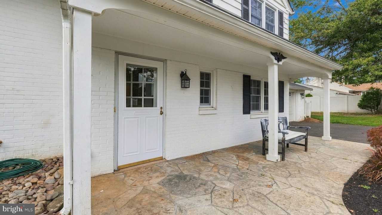 3632 Bristol Rd - Photo 6 of 38
