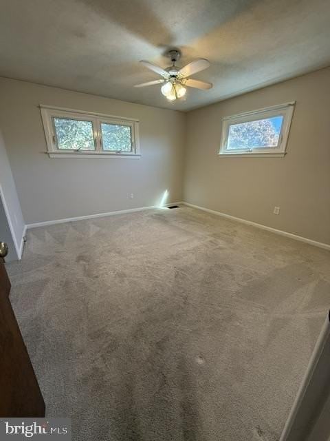 20 Springcrest Dr - Photo 7 of 17