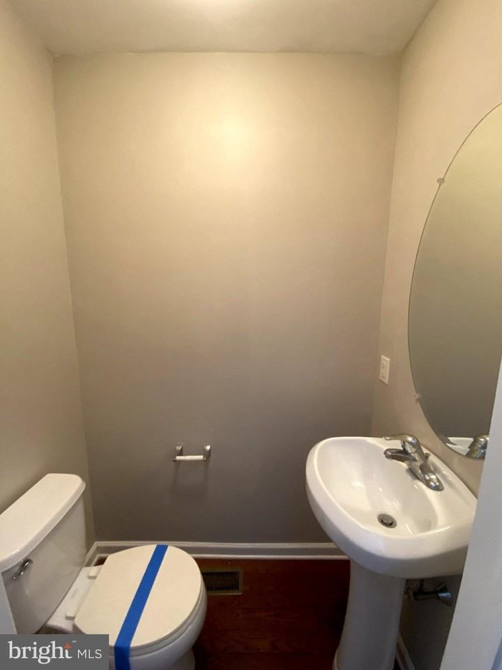 914 Thomas St - Photo 6 of 36