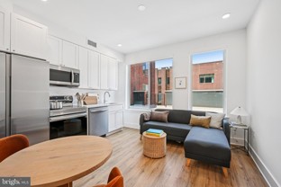 2101 Washington Ave - Photo 1 of 1