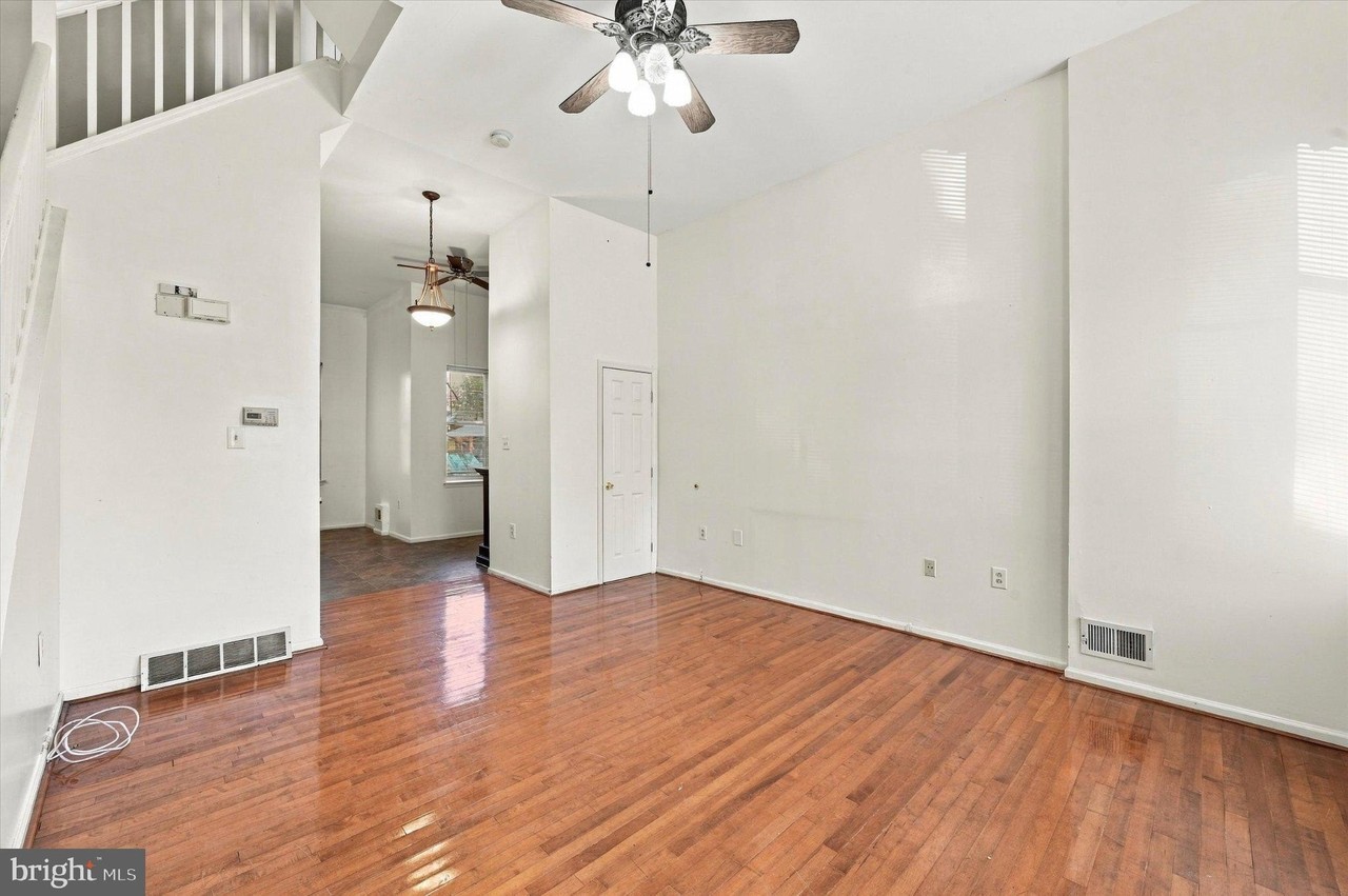 1530 N 18th St - Photo 2 of 15