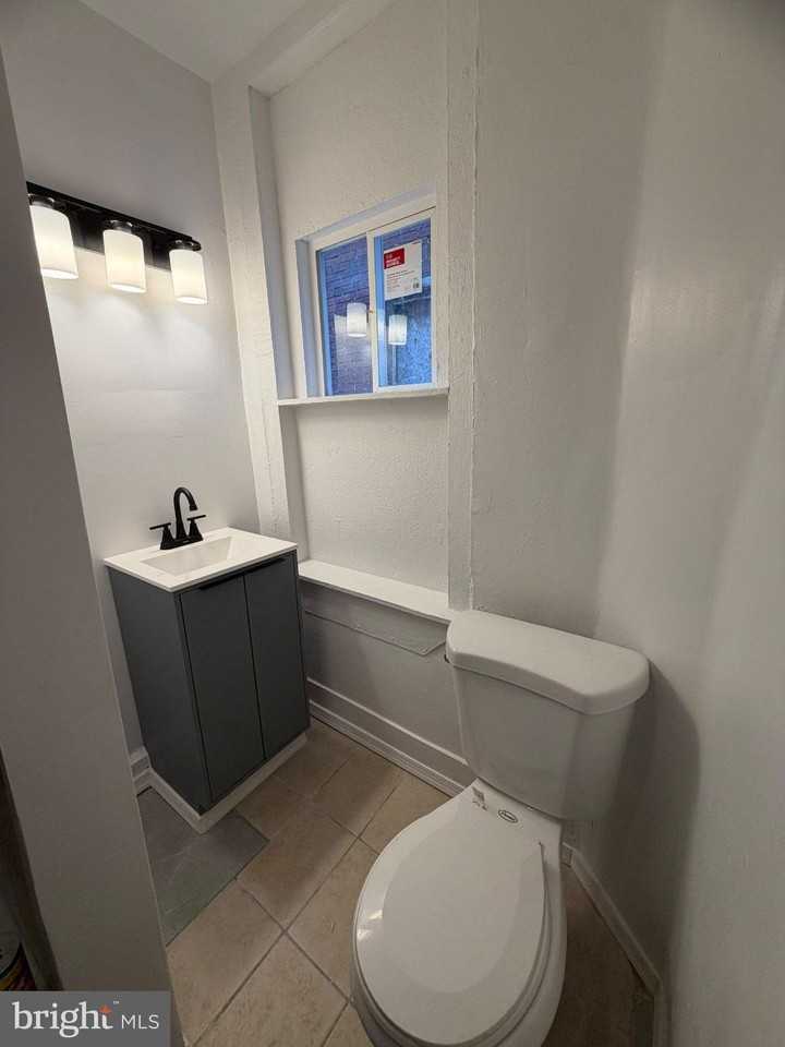 4328 Frankford Ave - Photo 5 of 8