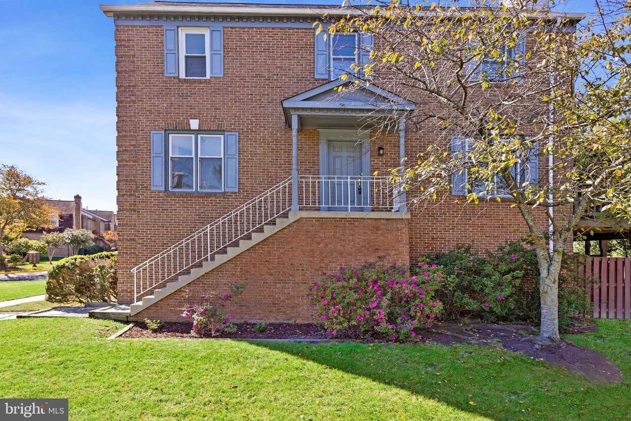 5952 Wescott Hills Way - Photo 5 of 50