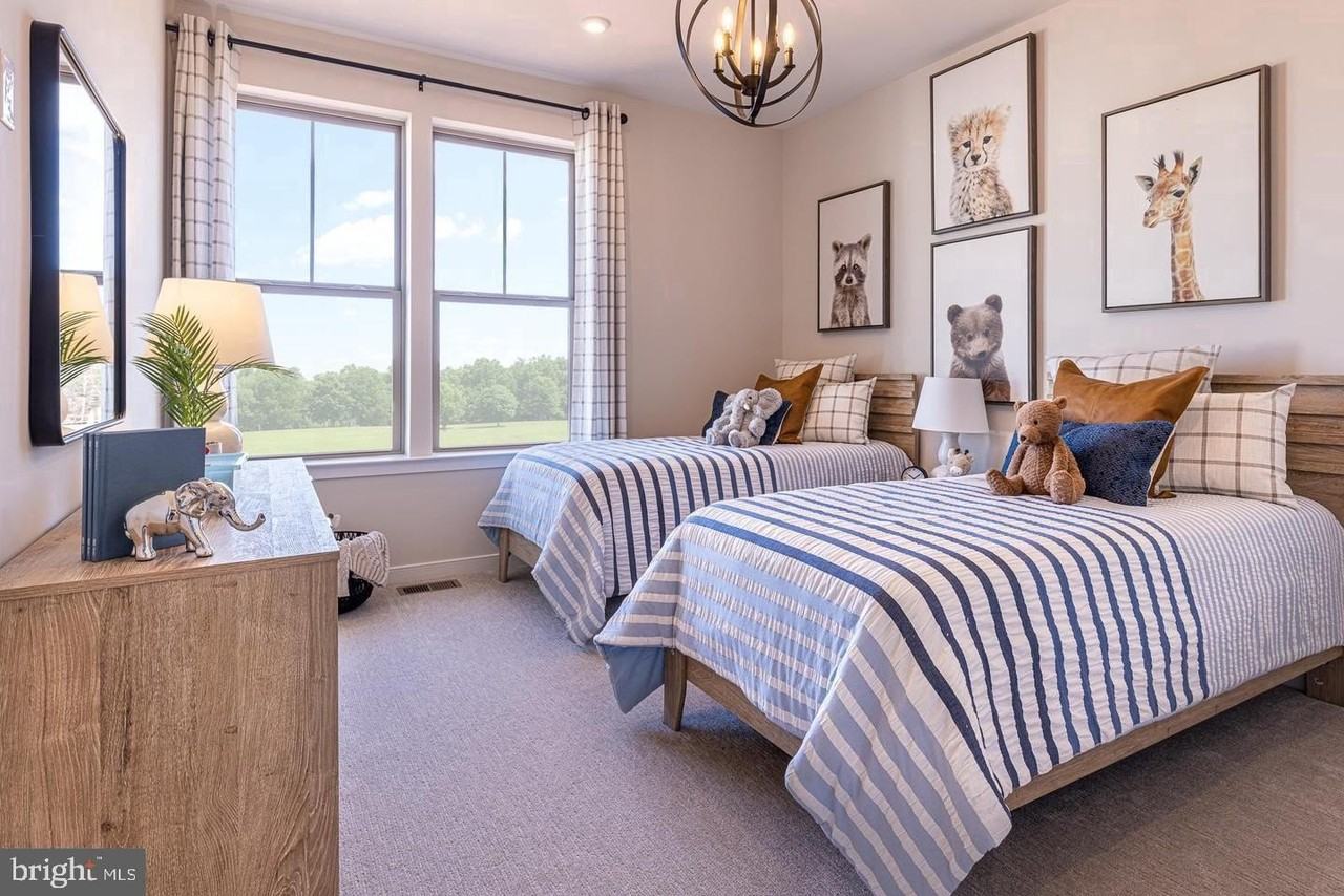 20916 Bluebird Sq - Photo 6 of 13