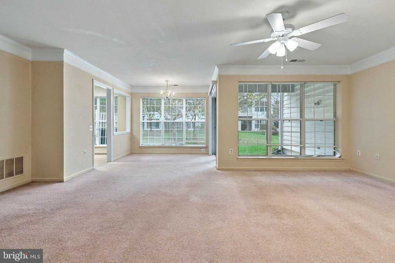 8202 Winstead Pl #102 - Photo 2 of 22