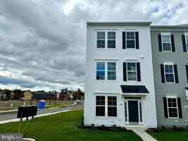 featured image of 600 Hemsworth Ln
