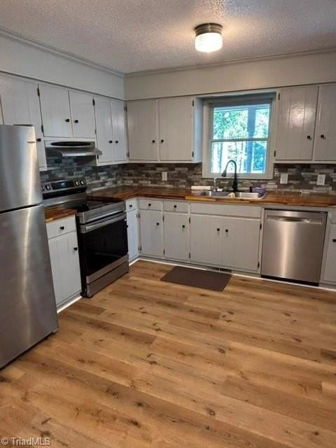 4528 Redding Ct - Photo 4 of 11