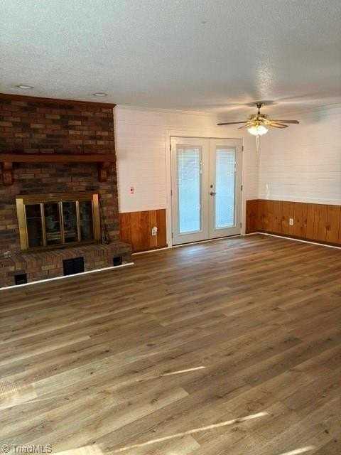 4528 Redding Ct - Photo 5 of 11