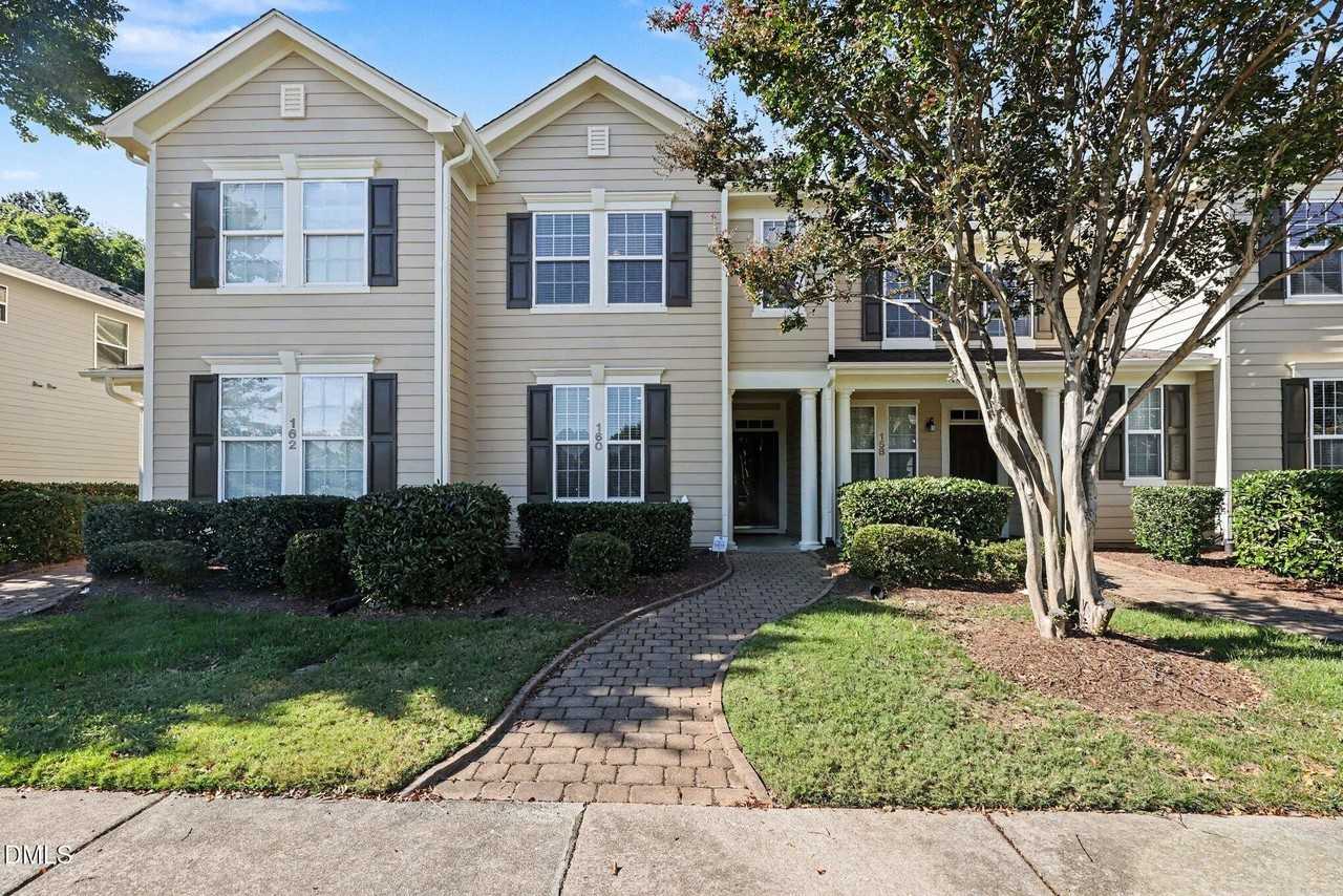 160 Point Comfort Ln