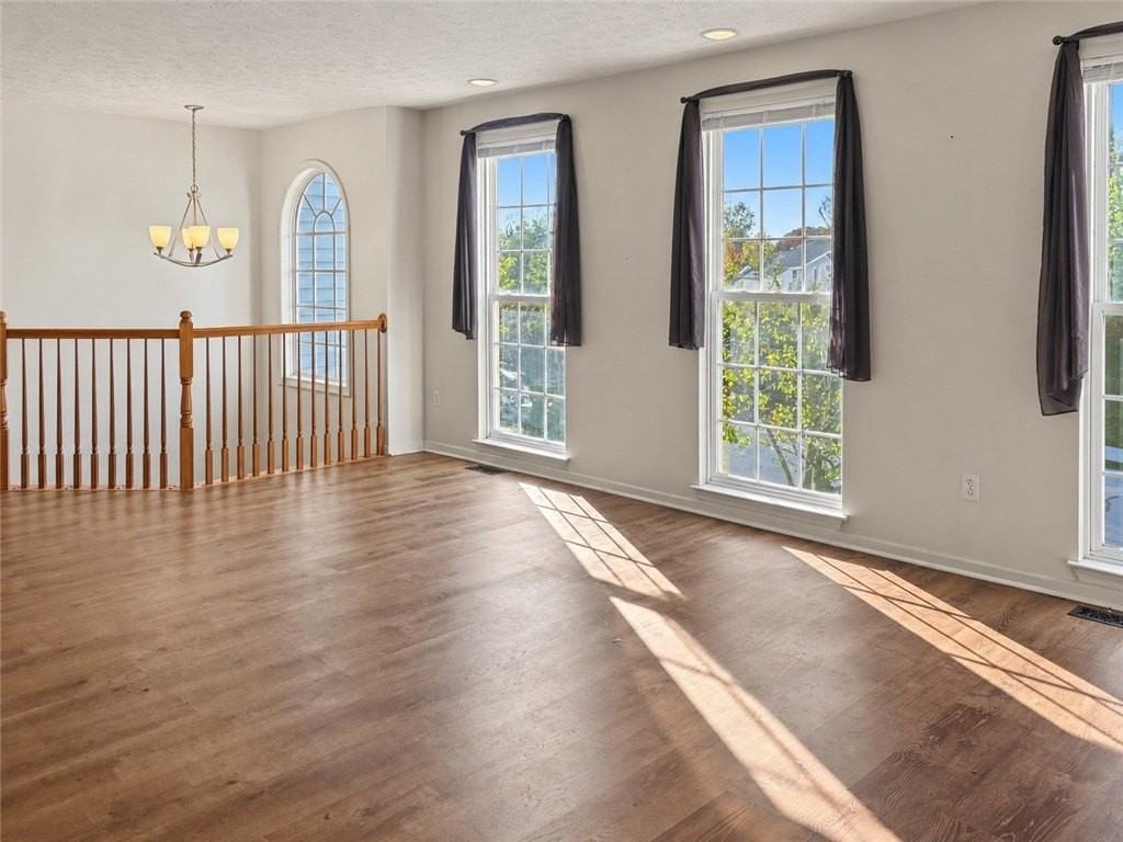 603 Village Green Blvd E - Photo 2 of 14