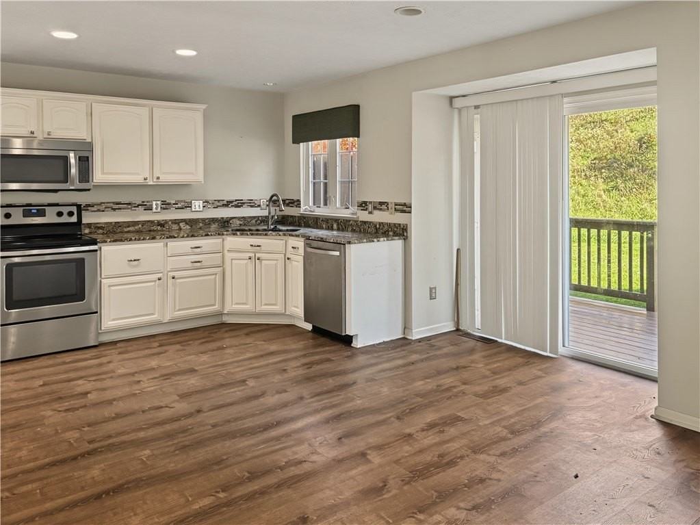 603 Village Green Blvd E - Photo 5 of 14