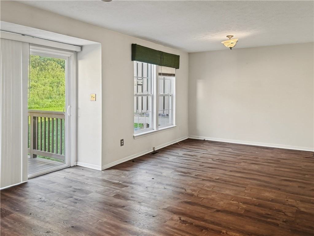 603 Village Green Blvd E - Photo 6 of 14