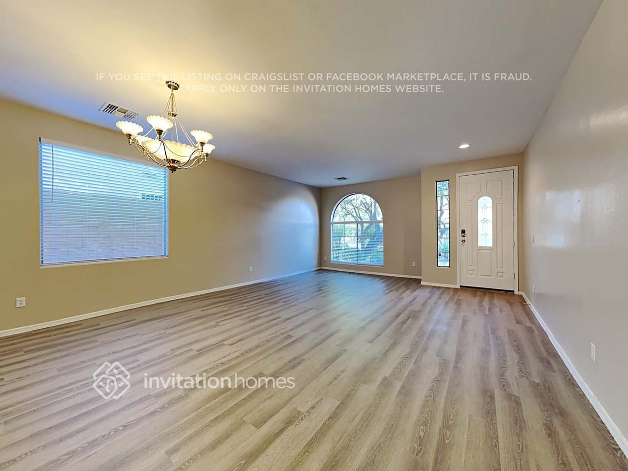 8337 W Andrea Dr - Photo 4 of 19