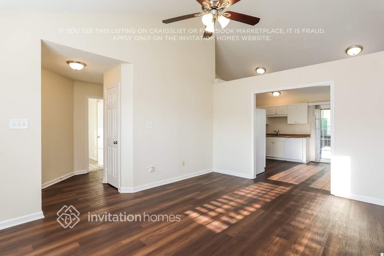 1273 Sweetgrass St - Photo 6 of 20