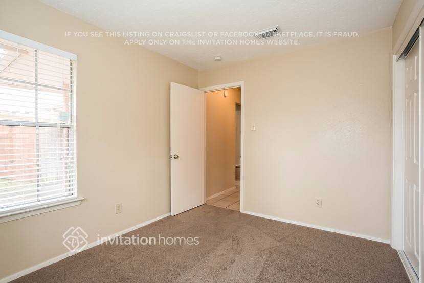 12047 Westwold Dr - Photo 7 of 16