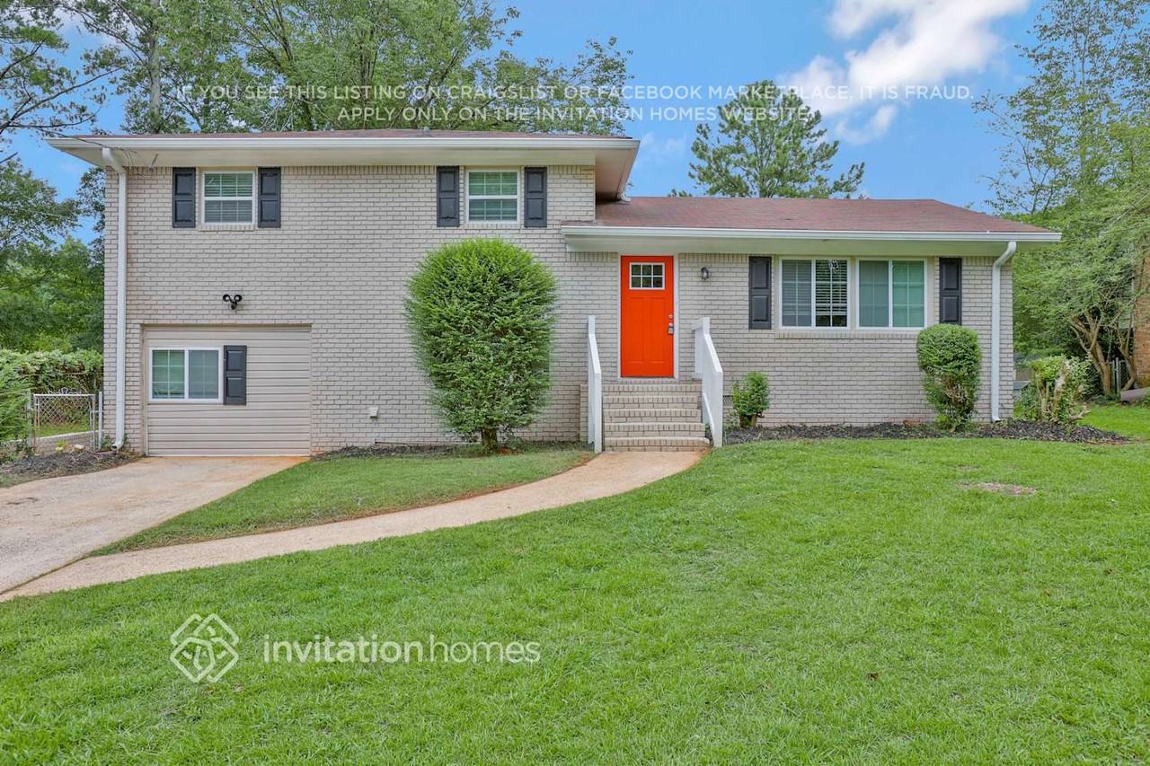 3664 Mecklinburg Pl - Photo 2 of 26