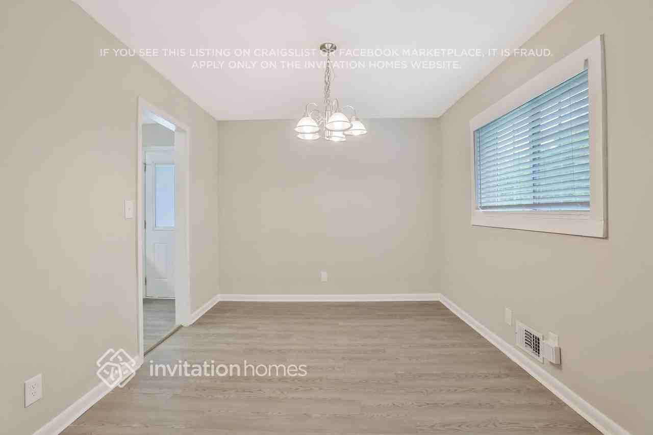 3664 Mecklinburg Pl - Photo 6 of 26