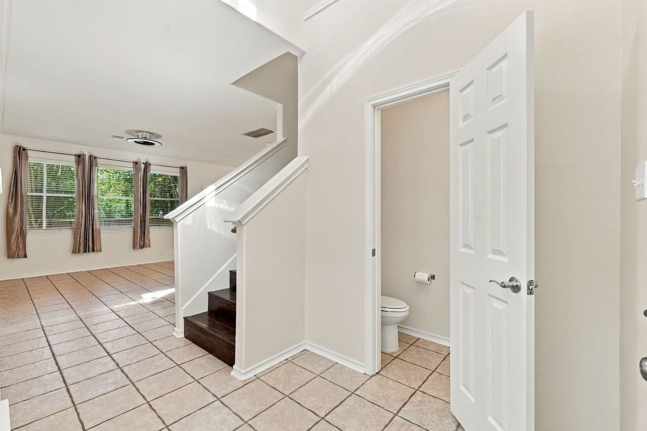 142 N Camellia Grove Cir - Photo 5 of 34