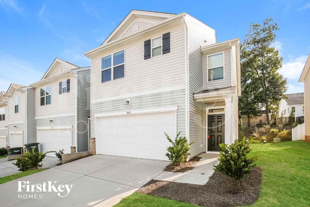 2062 Cypress Village Dr Nw - Photo 3 of 16