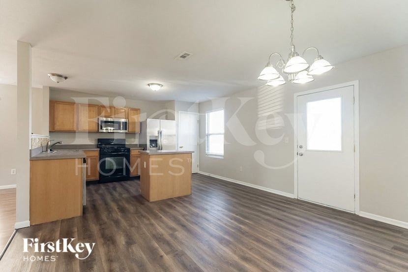 7454 Canal Highlands Blvd - Photo 3 of 15