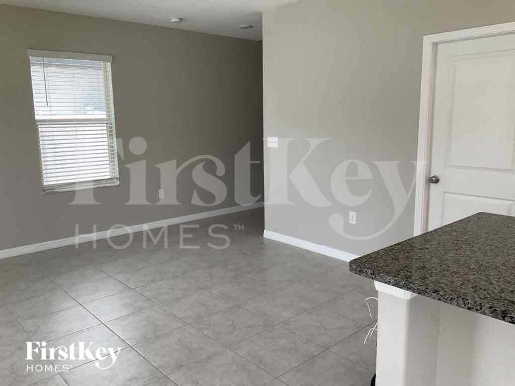 14421 English Lavender Dr - Photo 3 of 12