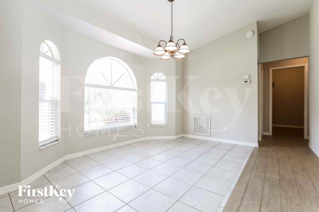 4390 La France Ave - Photo 4 of 16