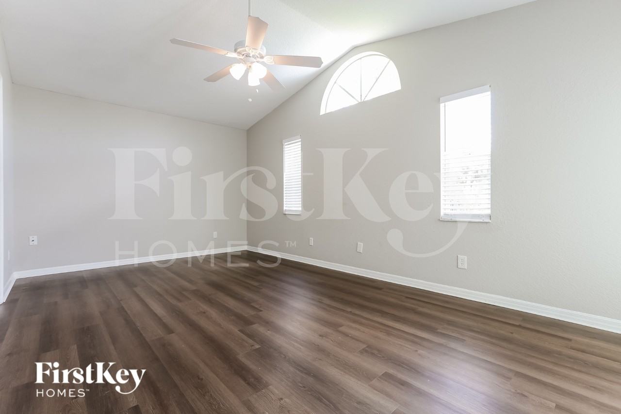4390 La France Ave - Photo 7 of 16