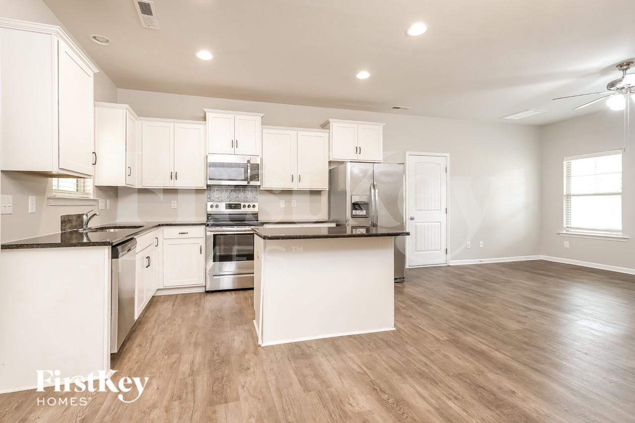 5677 Beaver Pond Trl - Photo 6 of 16