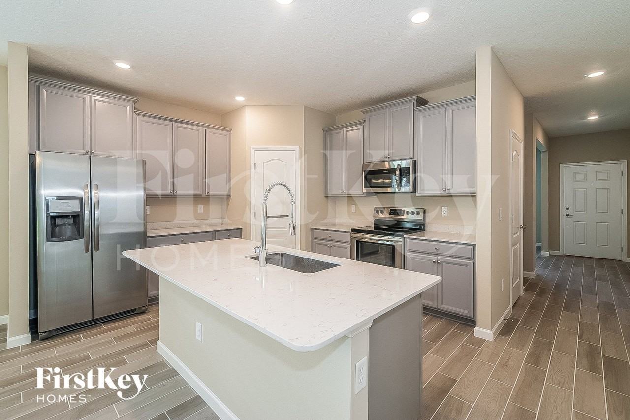 850 Spotted Fox Ridge Ave - Photo 4 of 15