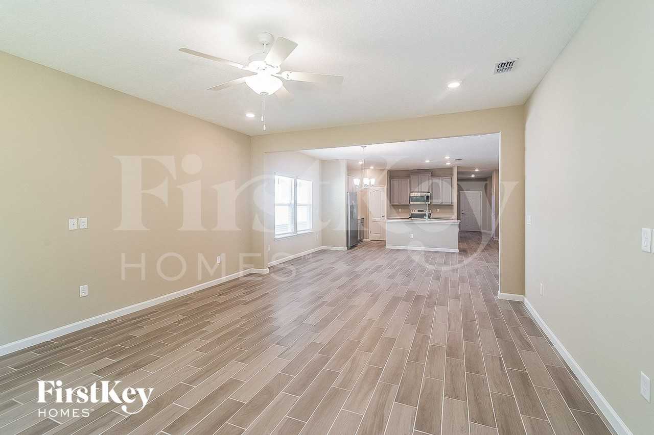 850 Spotted Fox Ridge Ave - Photo 6 of 15