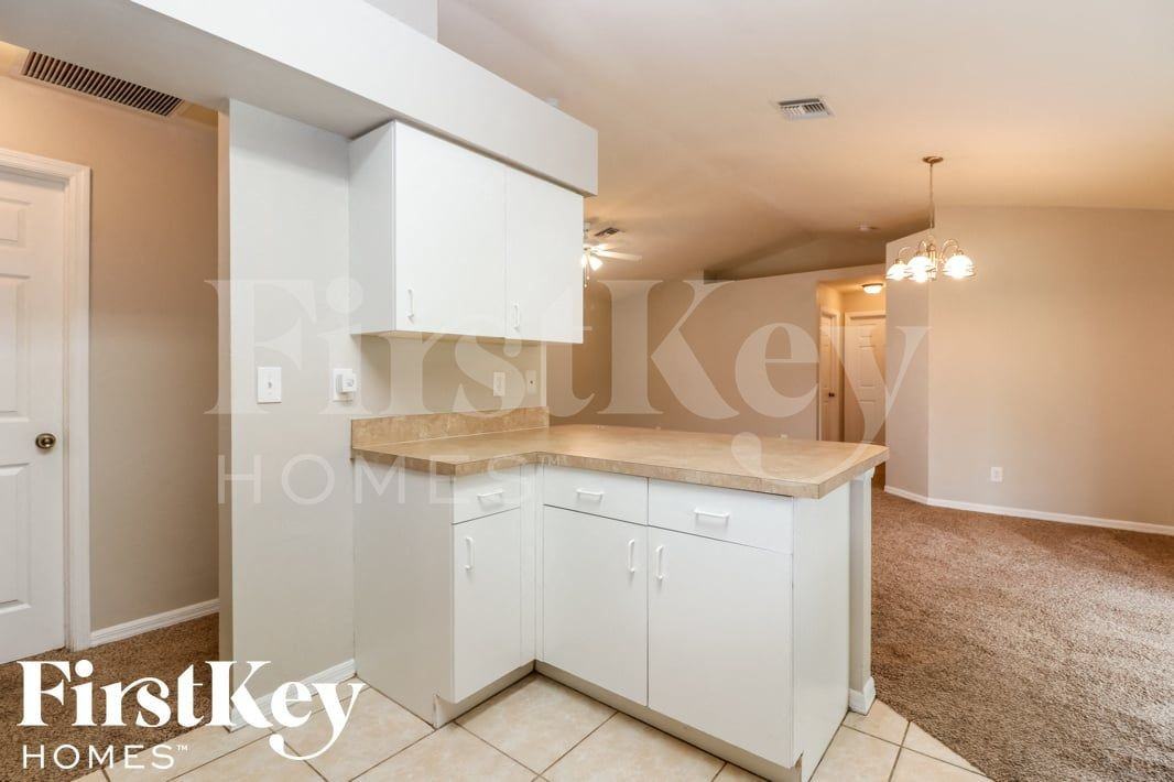 4617 4th St W - Photo 6 of 15