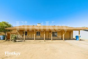 3526 W Sierra St - Photo 1 of 1