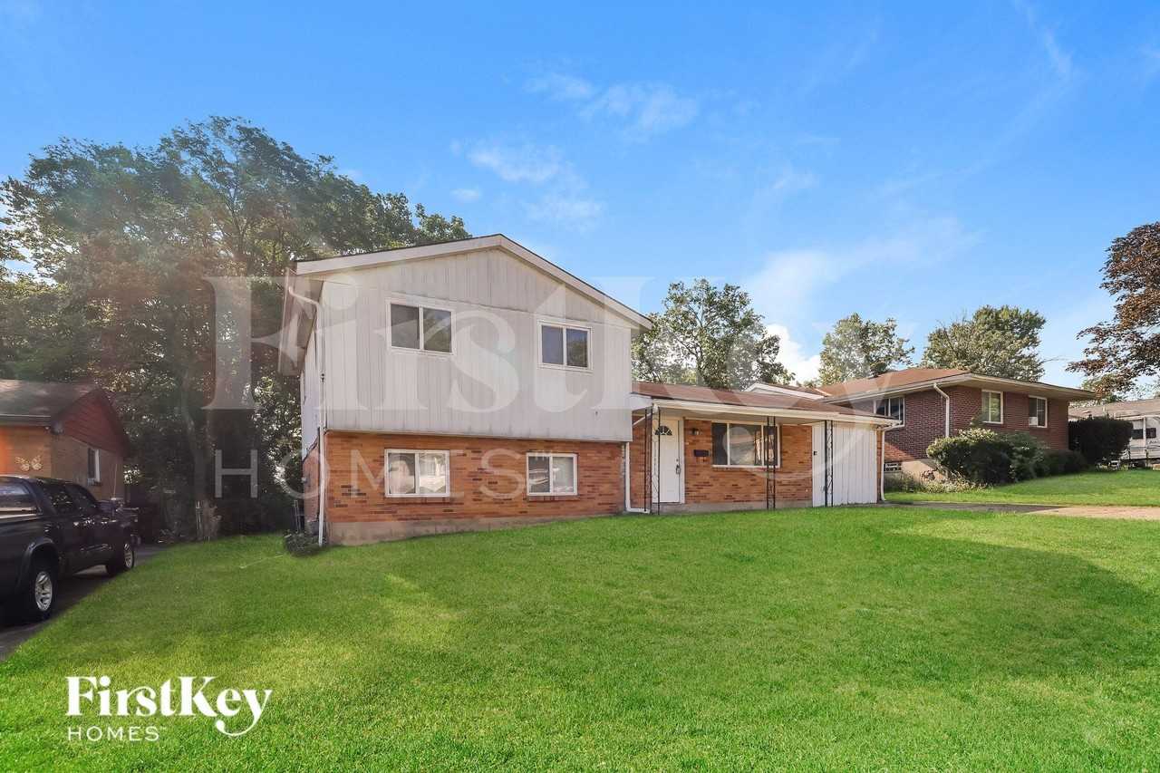 10602 Morning Glory Ln - Photo 2 of 16