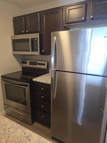 2600 Bushnell St Apt 24 - Photo 2 of 24