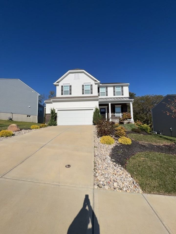 8528 Noelle Dr - Photo 2 of 33