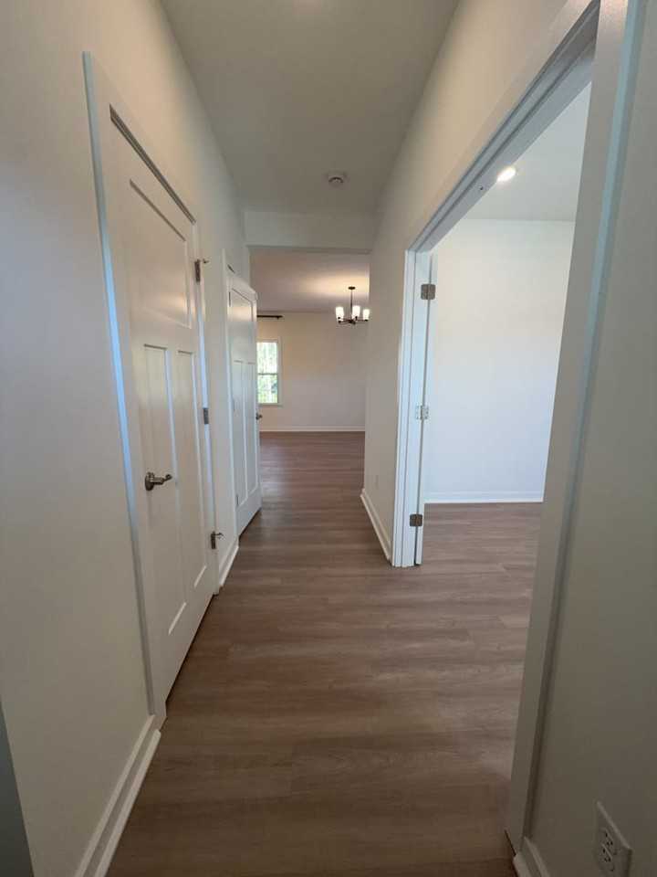 8528 Noelle Dr - Photo 3 of 33