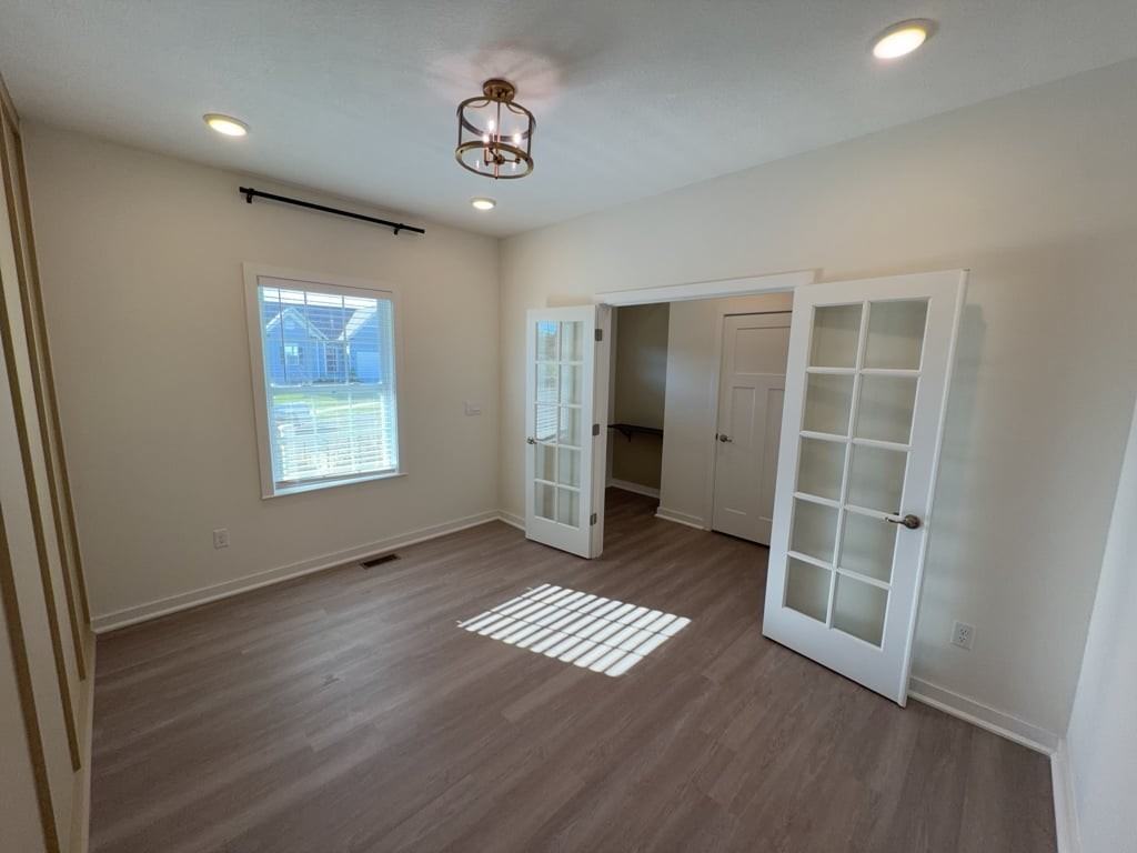 8528 Noelle Dr - Photo 4 of 33