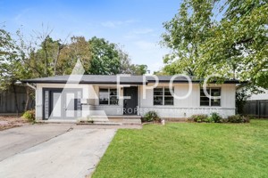 featured image of 1713 Greenwood Ave