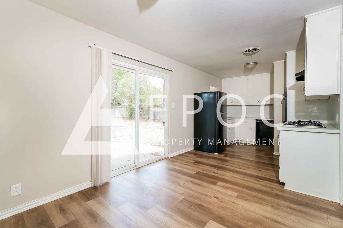 1713 Greenwood Ave - Photo 3 of 15