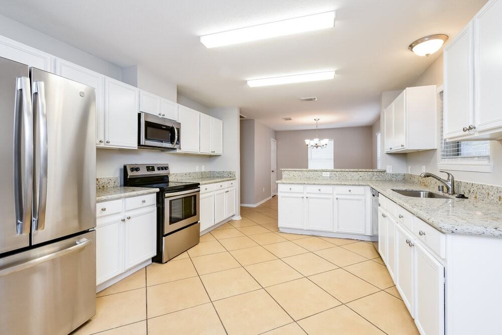 19527 Cabra Ct - Photo 7 of 17